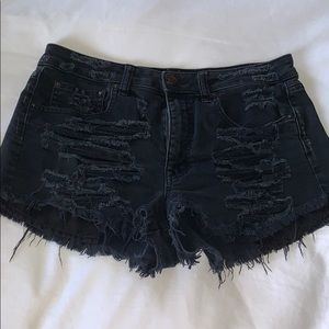 Abercrombie & Fitch black shorts